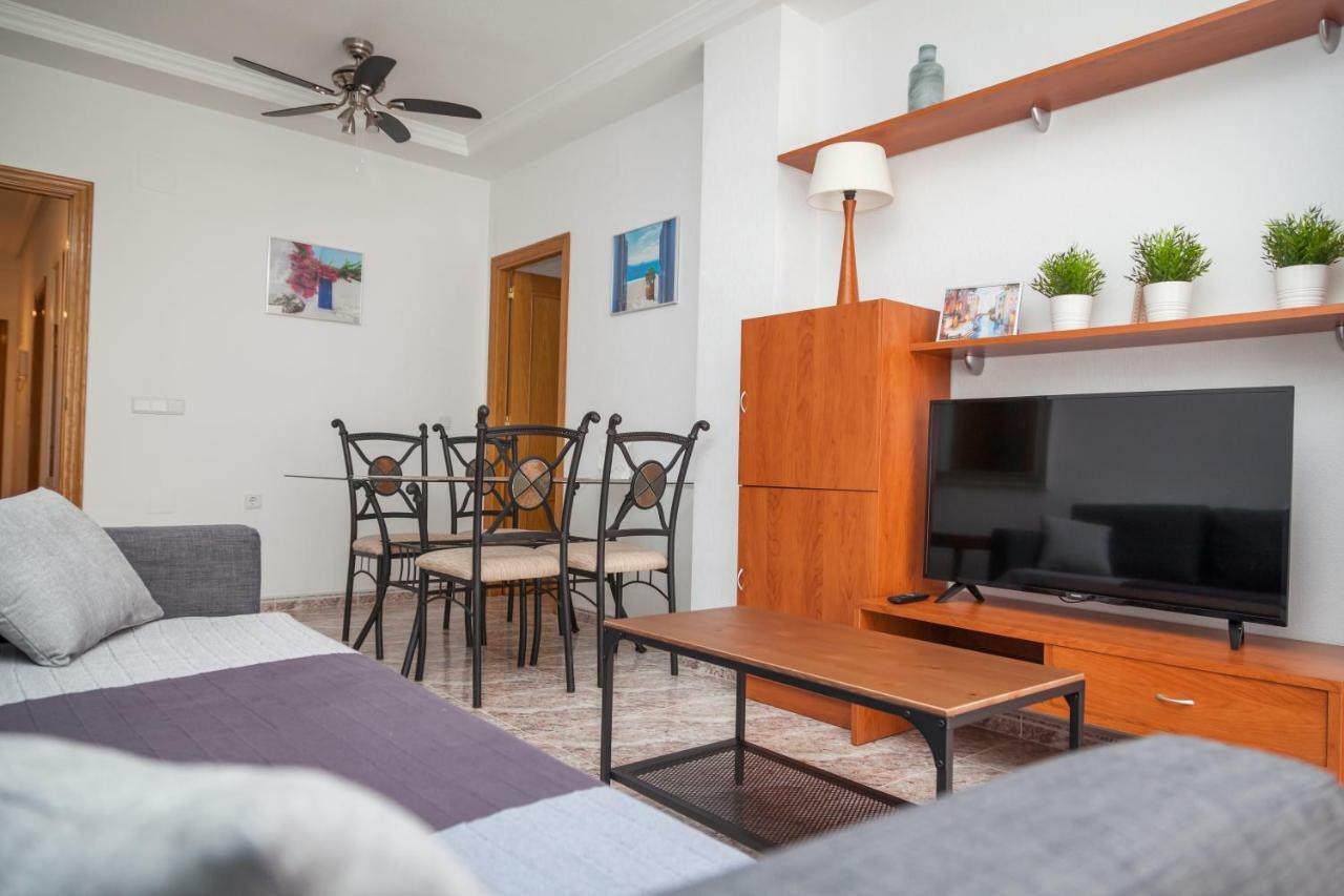Apartment Solmar Torrevieja Bagian luar foto
