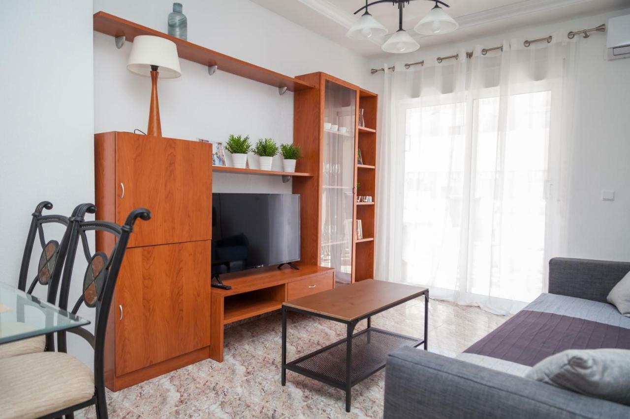 Apartment Solmar Torrevieja Bagian luar foto