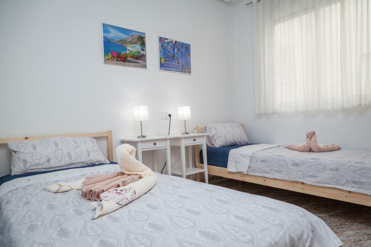 Apartment Solmar Torrevieja Bagian luar foto